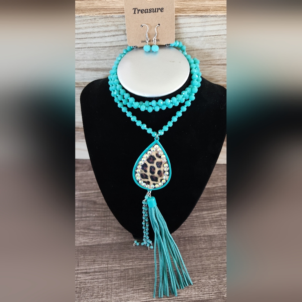 Leopard with rhinestones and Turquoise beaded necklace and earring set